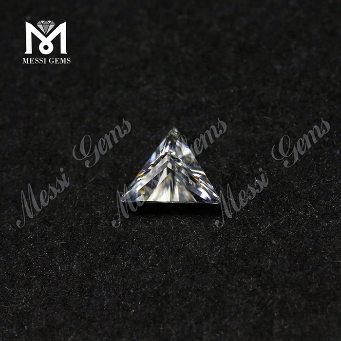 工場在庫モアッサナイトダイヤモンド3x3三角形のリング用モアッサナイト
